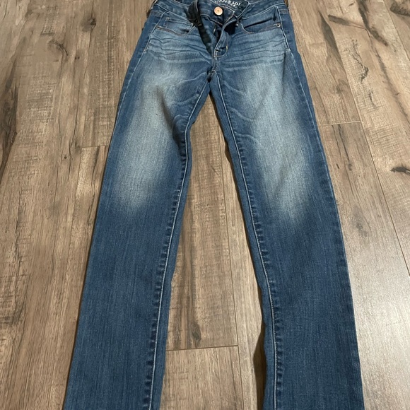 American Eagle Outfitters Denim - American Eagle jeans size 0
